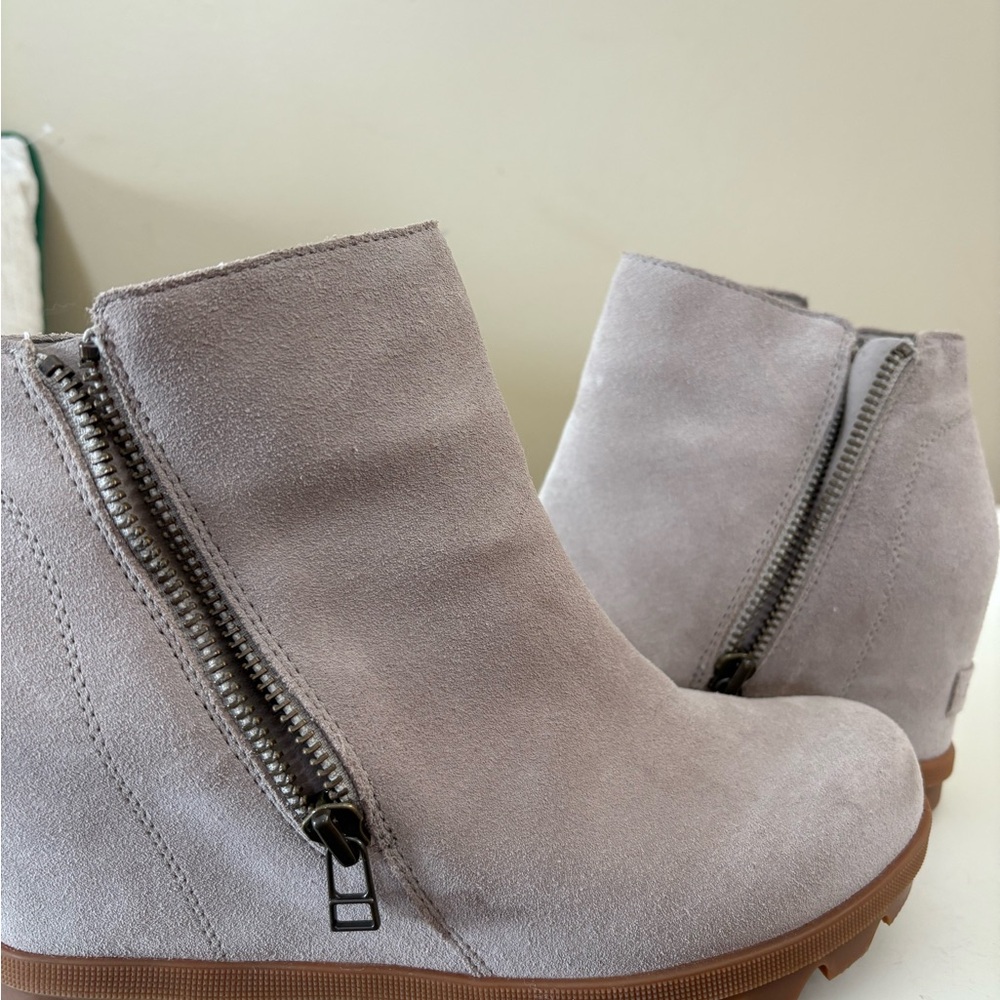 Women's Sorel Suede Wedge Ankle Boot in Light Taupe - Picture 3 of 5